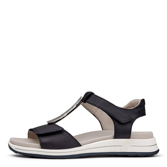 Osaka Sandals